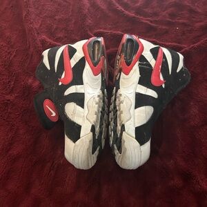 Used as is Michael Vick Nike  Black and Red Athletic Shoes